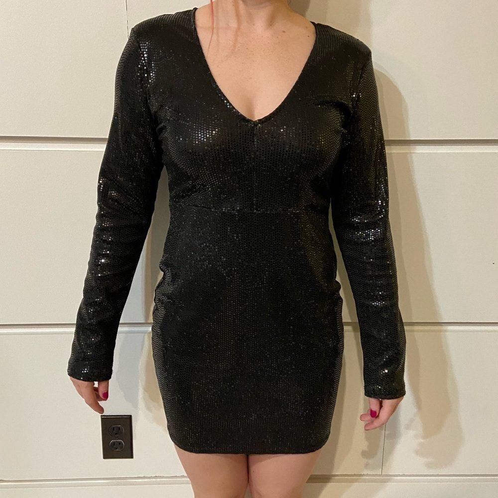 Mind Code Black Sequin Long Sleeve Dress - Picture 6 of 6